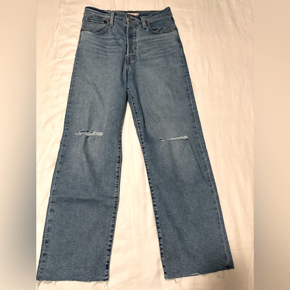 Levi’s Ribcage Straight Jeans - Picture 1 of 4